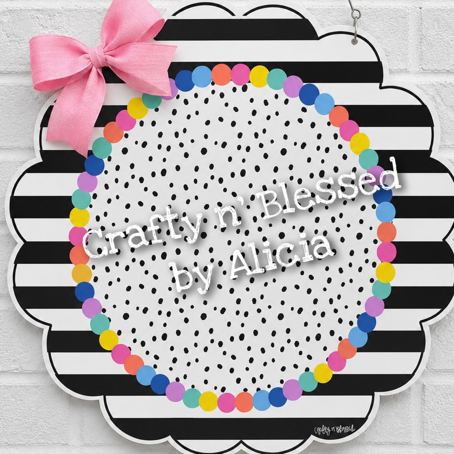 Black and White Scallop Door Hanger