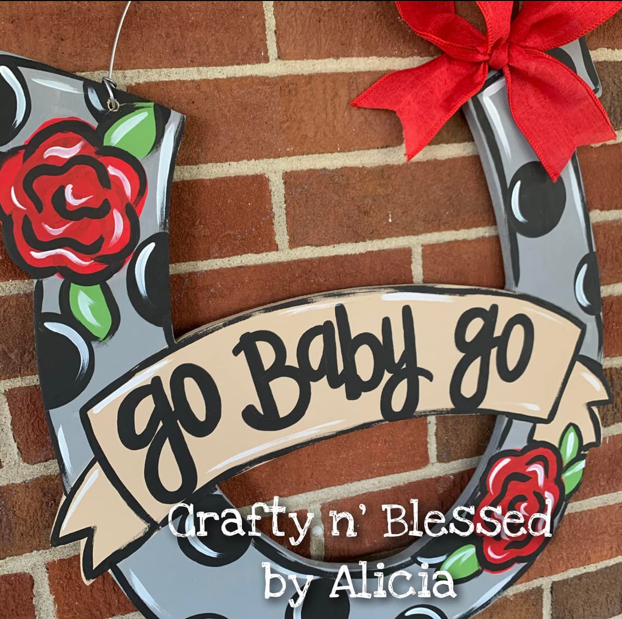 Derby Horseshoe Ribbon Door Hanger