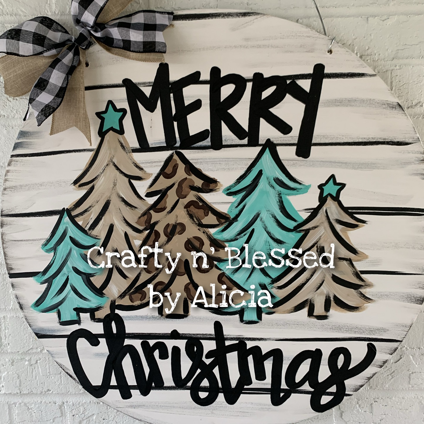Merry Christmas Tree Circle Door Hanger