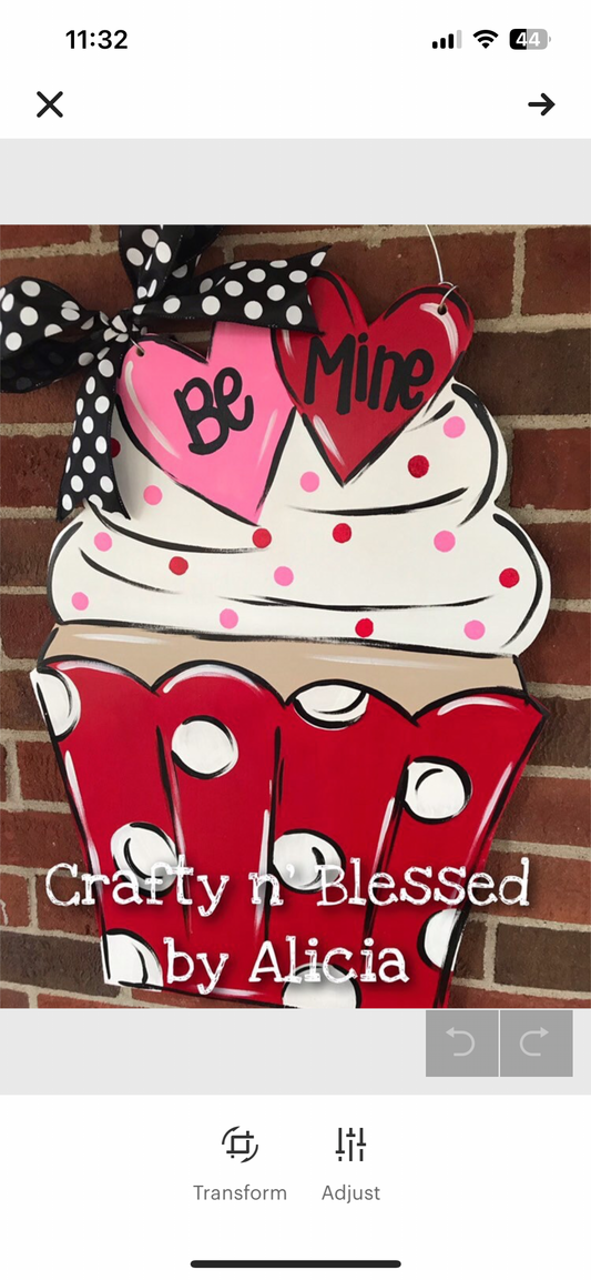 Valentine’s Day Cupcake Custom Door Hanger