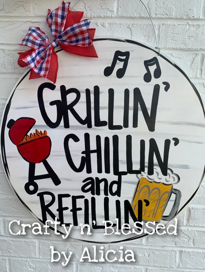 Grillin & Chillin Door Hanger